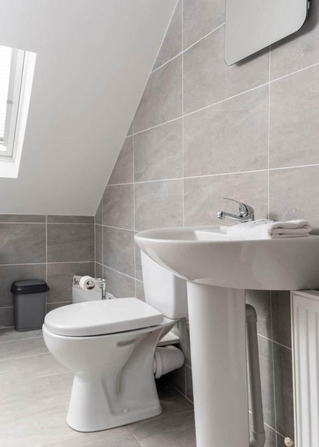 Villa Modern Newly Refurbished House 10 Minute Walk From Lahinch Exterior foto